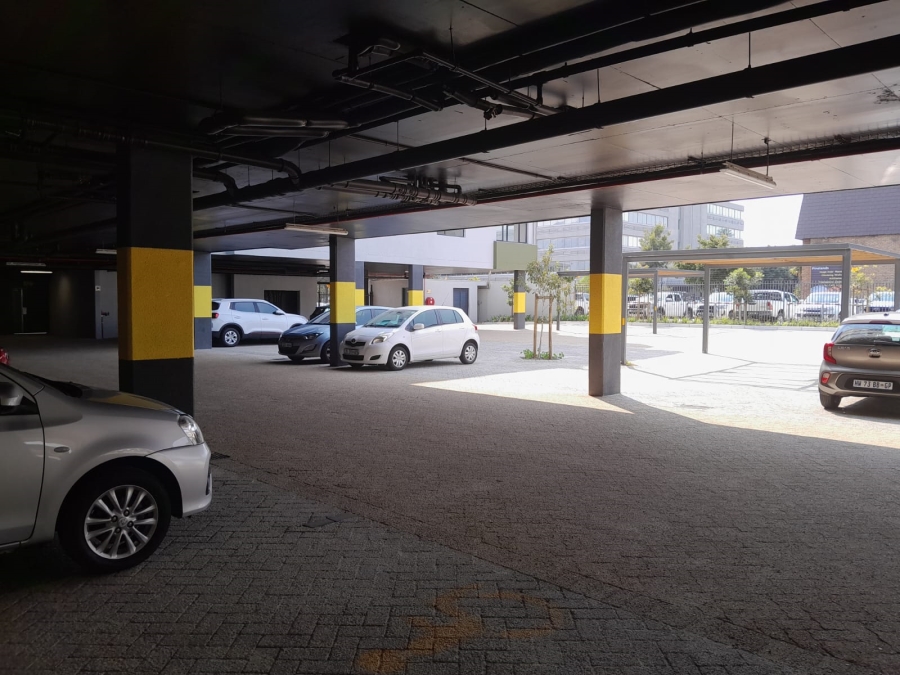 To Let 1 Bedroom Property for Rent in Pinelands Western Cape